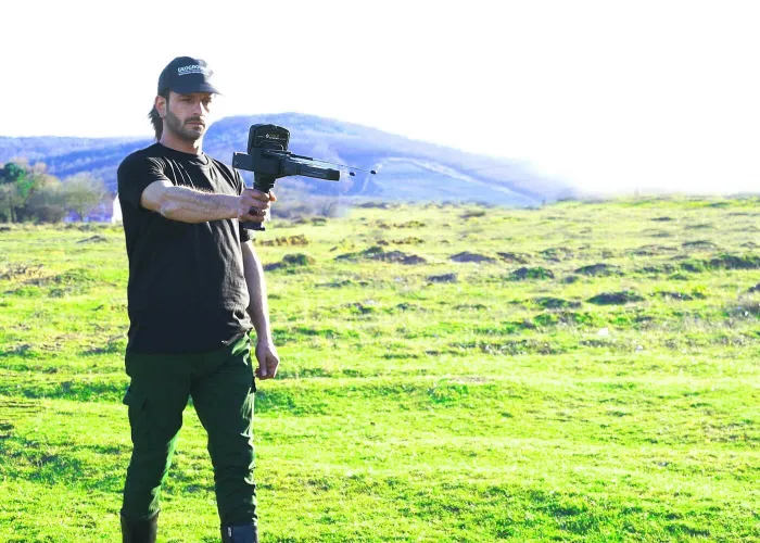 Gold Legend Alan Tarama