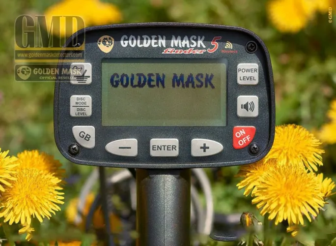 Golden Mask 5 Define Dedektörü
