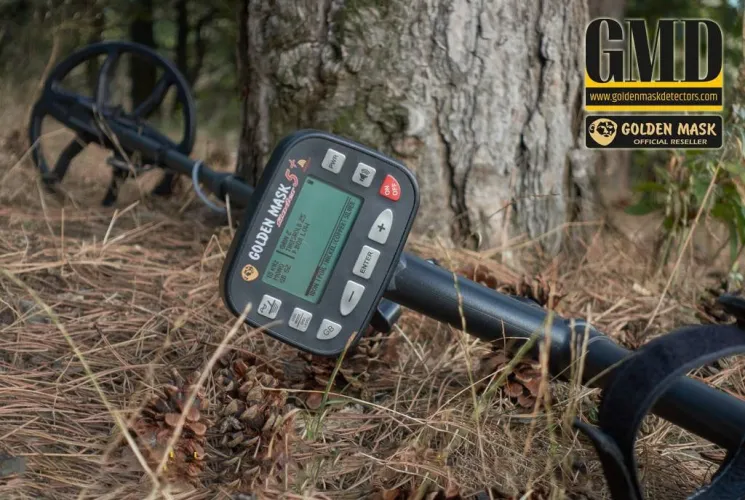 Golden Mask 5 Define Dedektörü