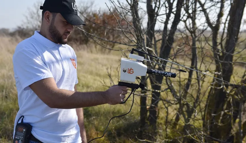 Titan Ger 500 Plus Device Değerli Taş Dedektörü